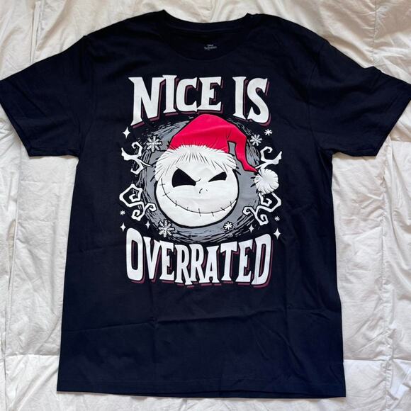 Nightmare before christmas black graphic tee sz med Jack skellington Santa claus - Picture 1 of 8